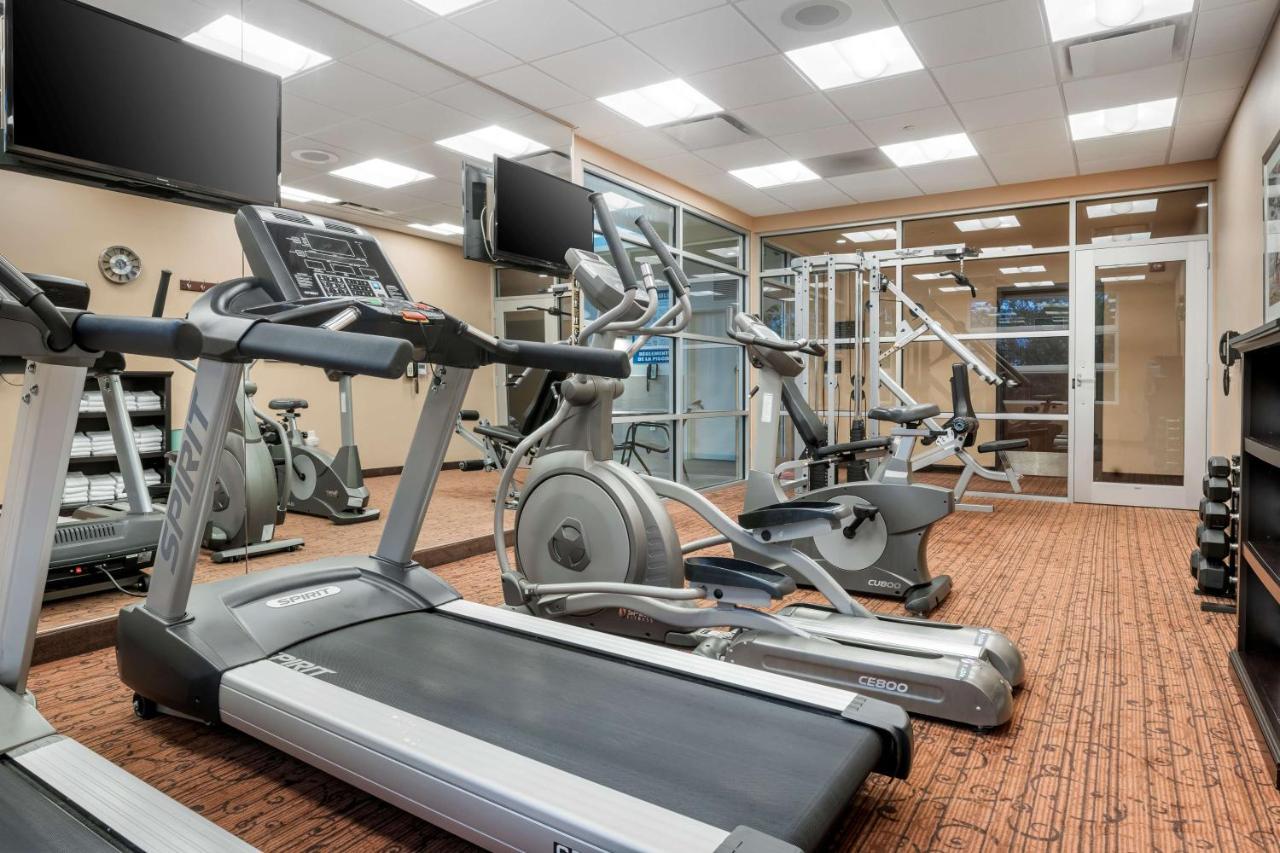 Best Western Plus, Bathurst Hotel & Suites Buitenkant foto