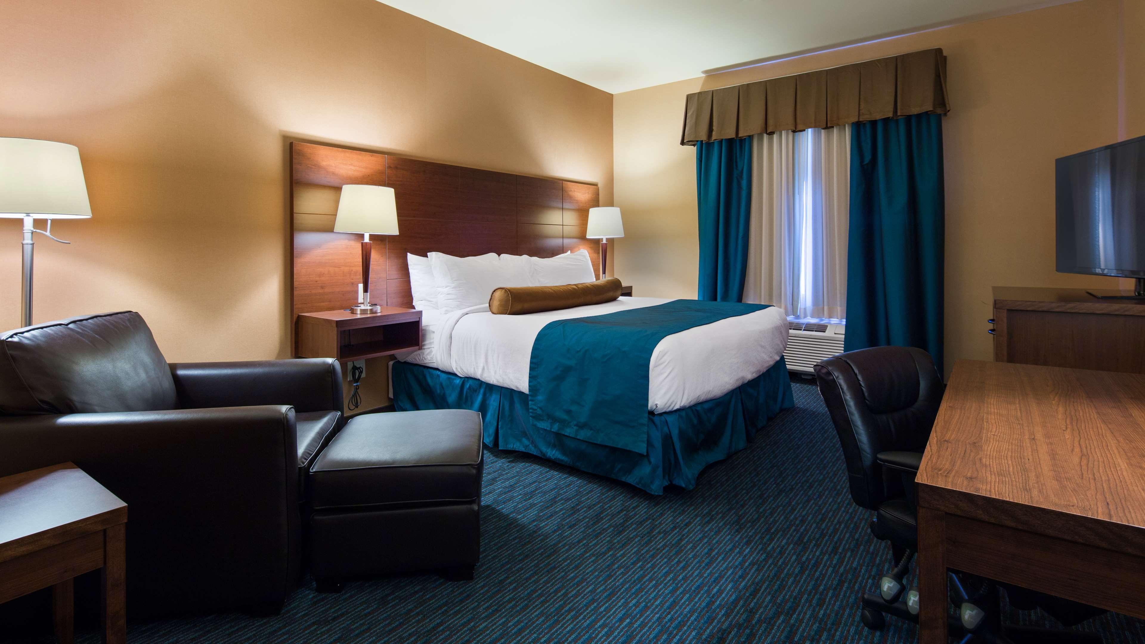 Best Western Plus, Bathurst Hotel & Suites Buitenkant foto