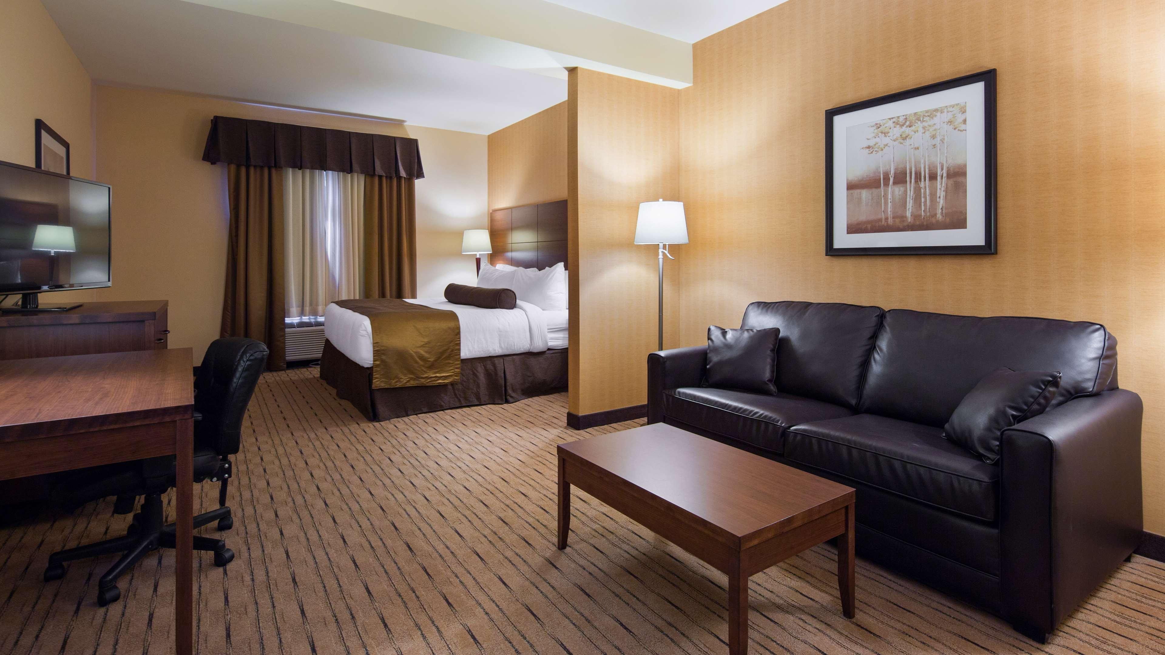 Best Western Plus, Bathurst Hotel & Suites Buitenkant foto