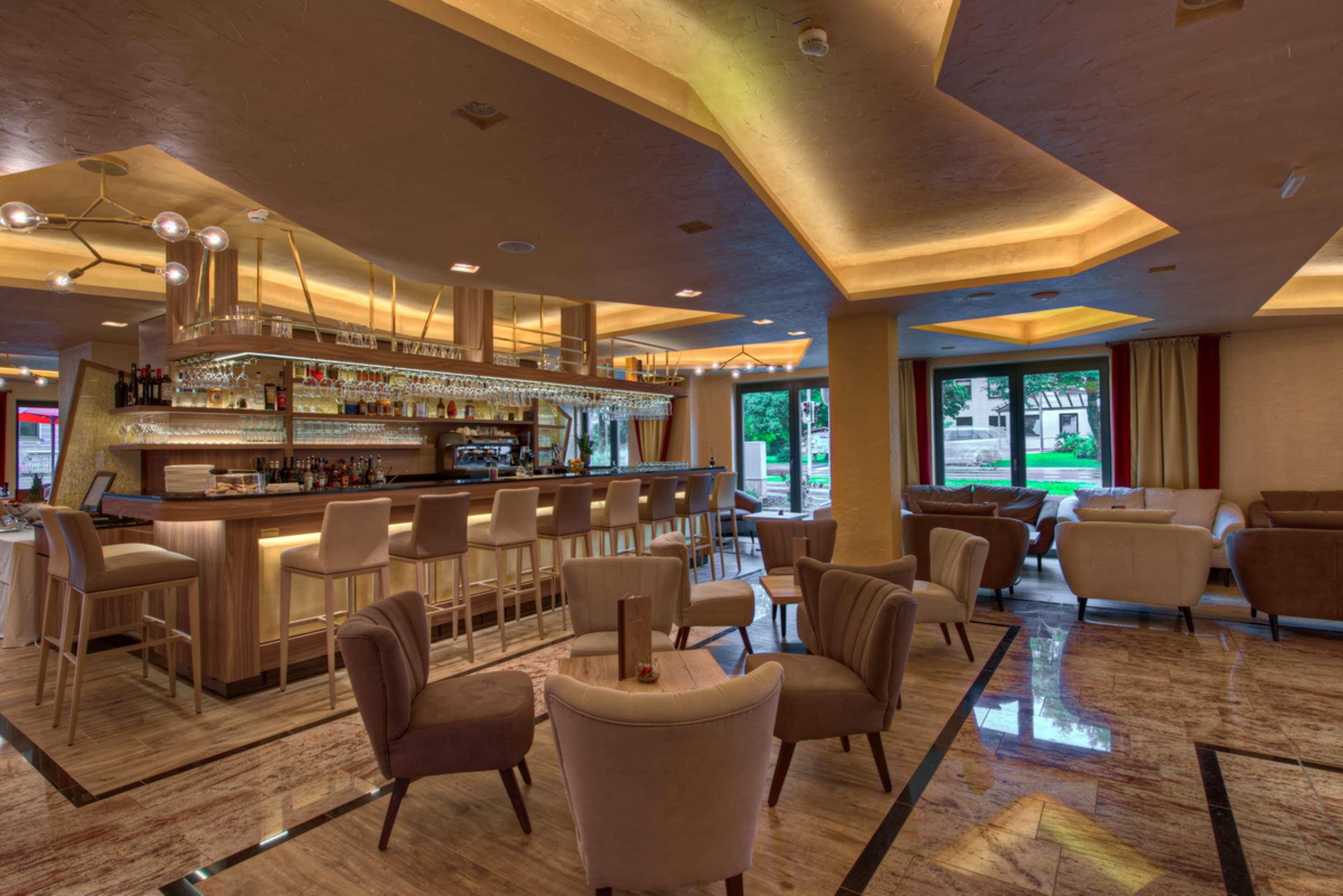 Best Western Plus, Bathurst Hotel & Suites Buitenkant foto